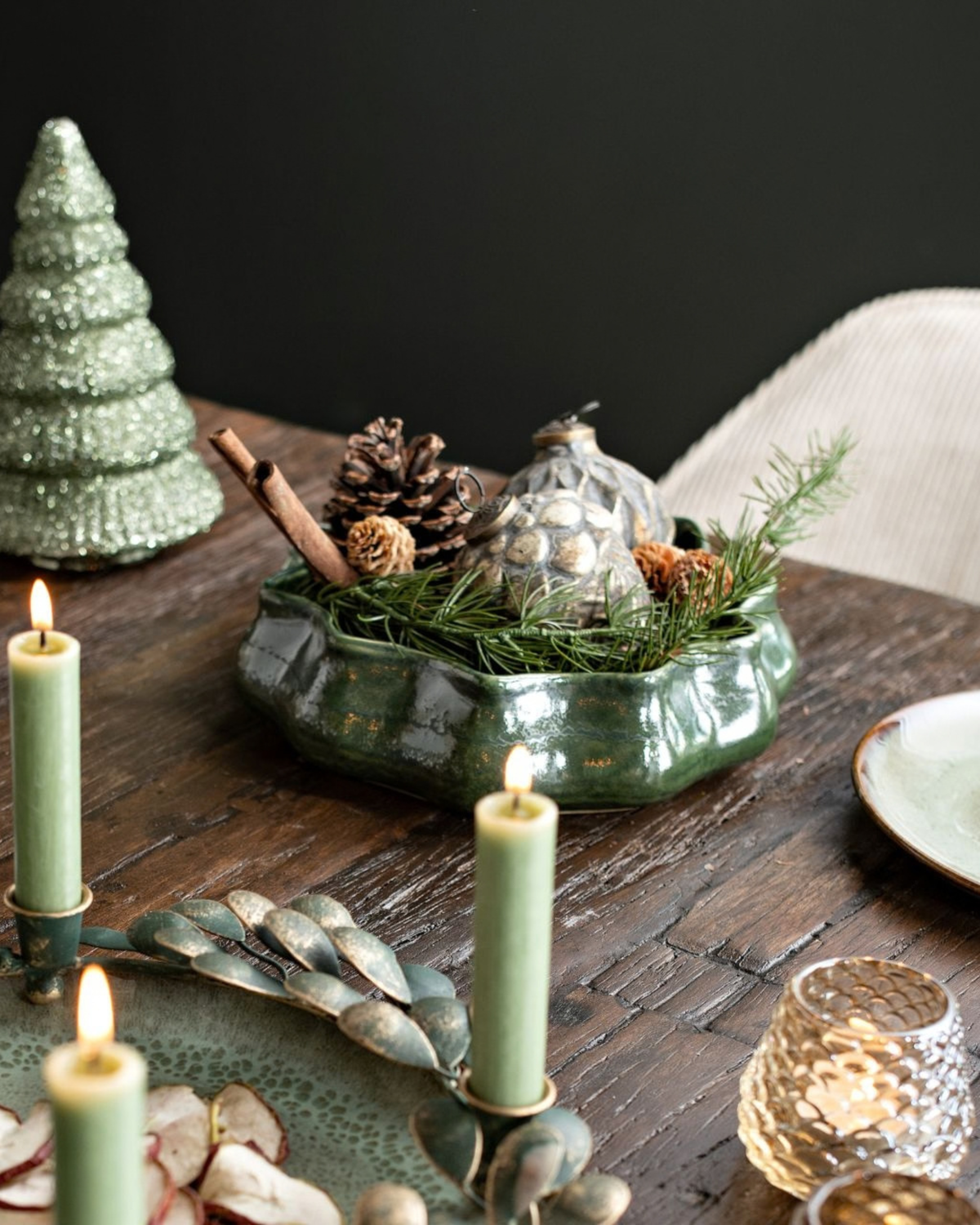 Vases et coupes décoratives