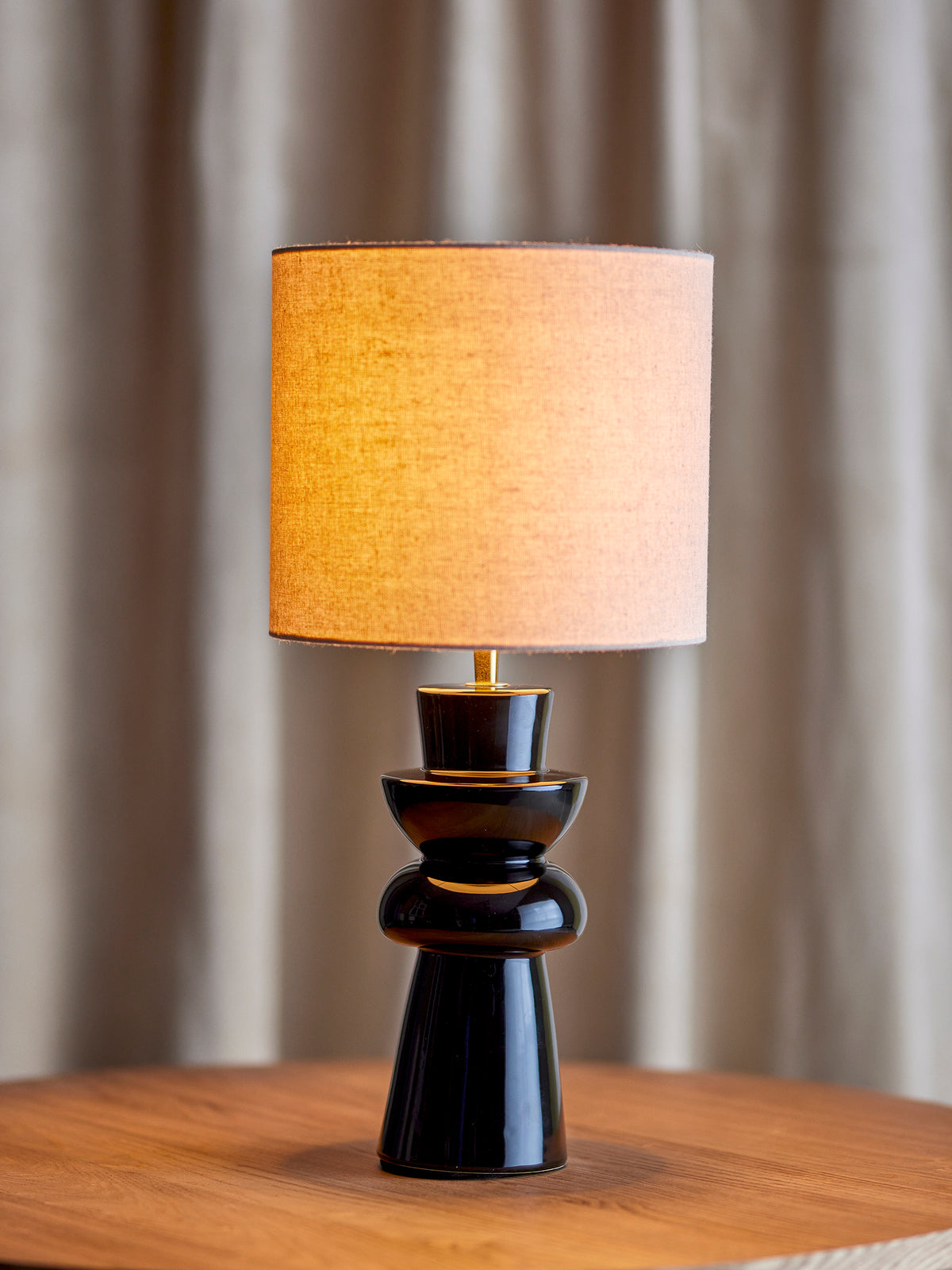 Lio Lampe de table, Noir, Grès